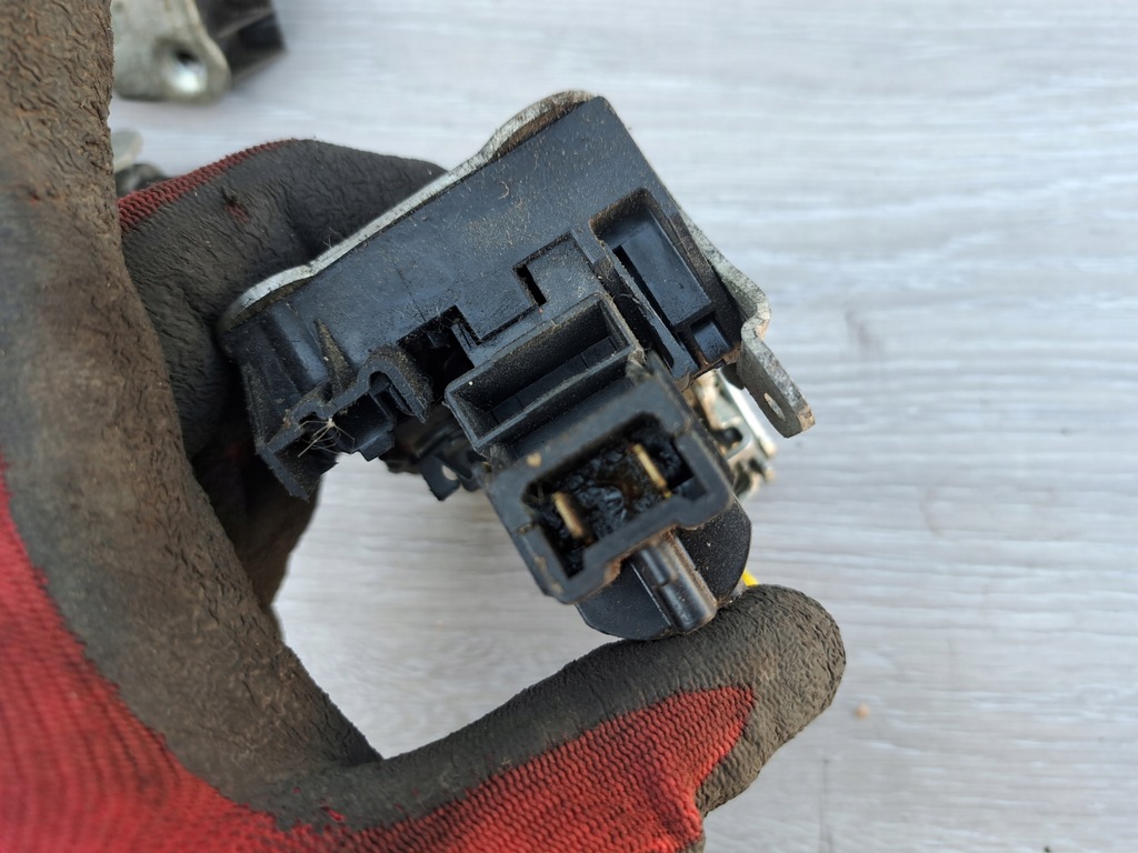 фото №5, Iveco daily замок дверь передних левых левый перед