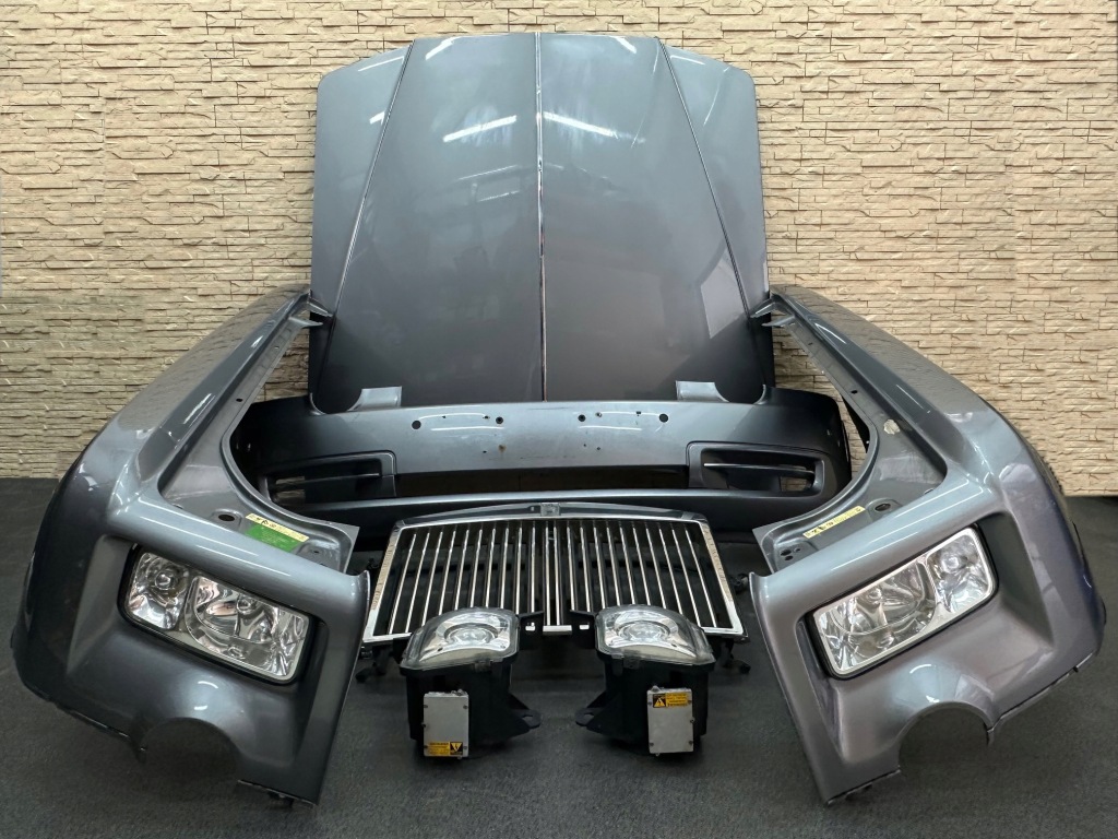 Купить Rolls royce phantom капот бампер крыло лампы светодиоды рамка решётка радиатора