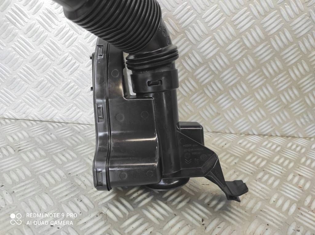 фото №7, Peugeot 208 lift citroen c3 iii резонатор повітря 9682647680 9812189880