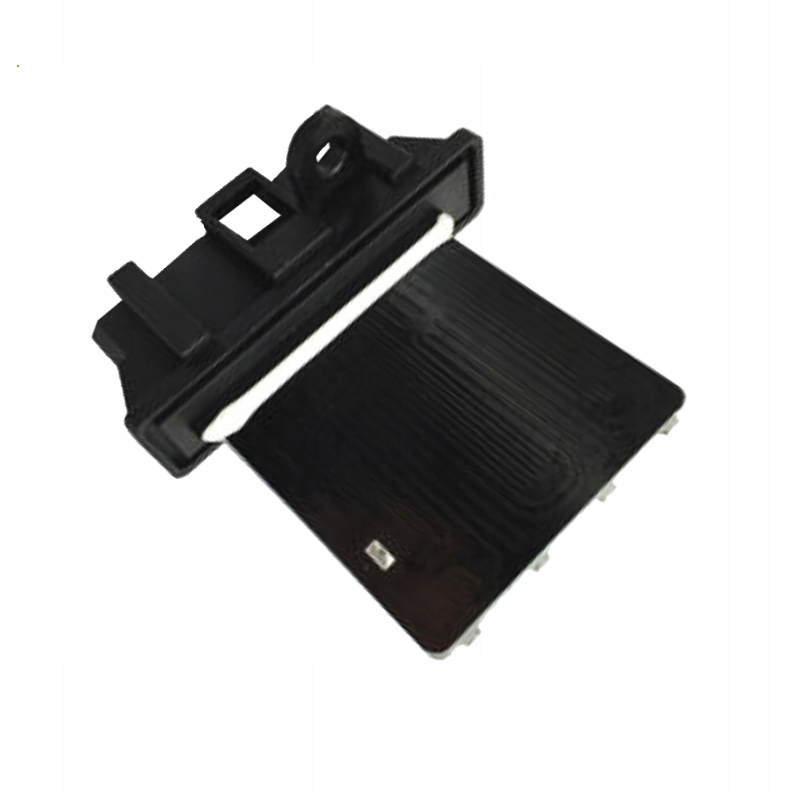 фото №1, Резистор резистор вентилятор резистор обдув isuzu d-max 2010 2011 2012 2013