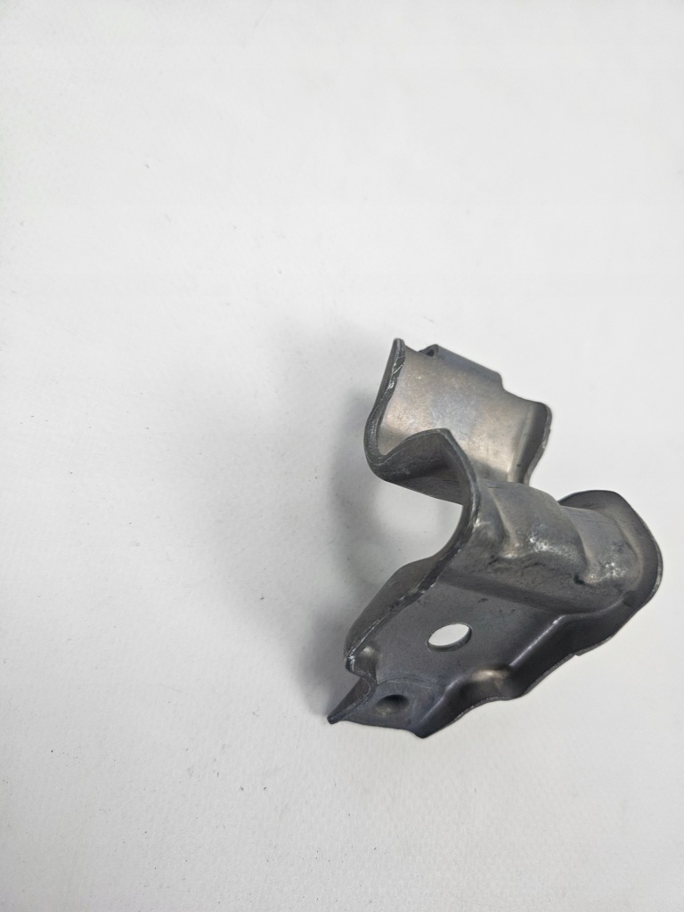 Opel insignia a i 2008 - 2017 кронштейн кронштейн радиатора 13268137 Киев