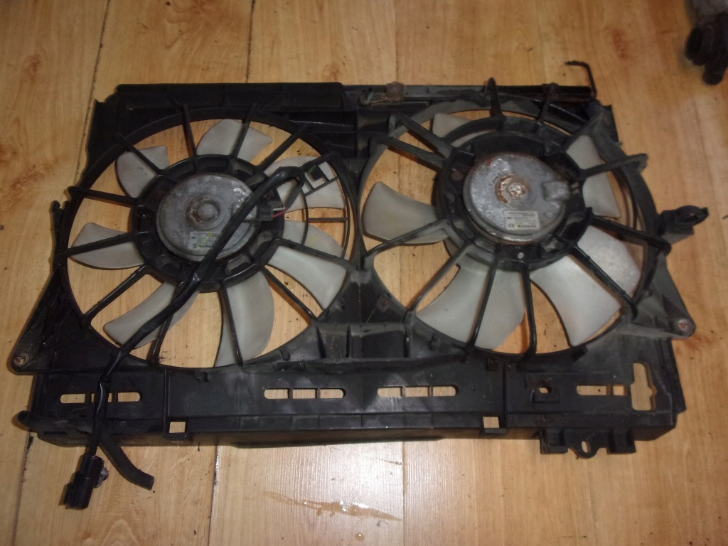 Купить Toyota corolla verso 2 вентиляторы радиатора 2.2 d-cat