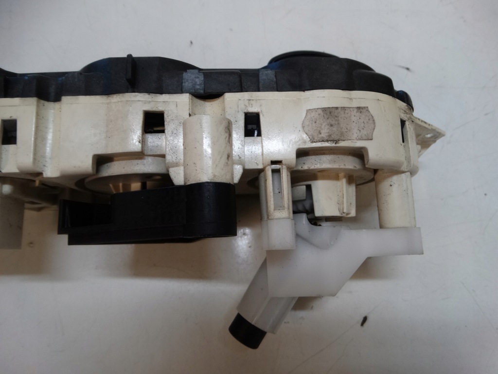 фото №12, Панель кондиционера ford оригинальный номер 3m5t19980ac