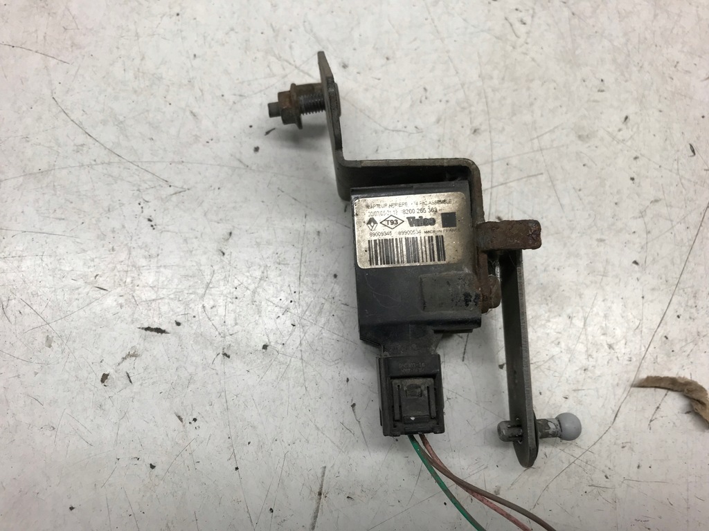 фото №8, Датчик выравнивание уровня лампа ксенон ксенон renault laguna ii 8200265363