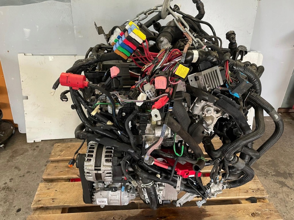 Купить Renault master iv рестайлинг  двигатель kompletny m9tg726 2022 rok