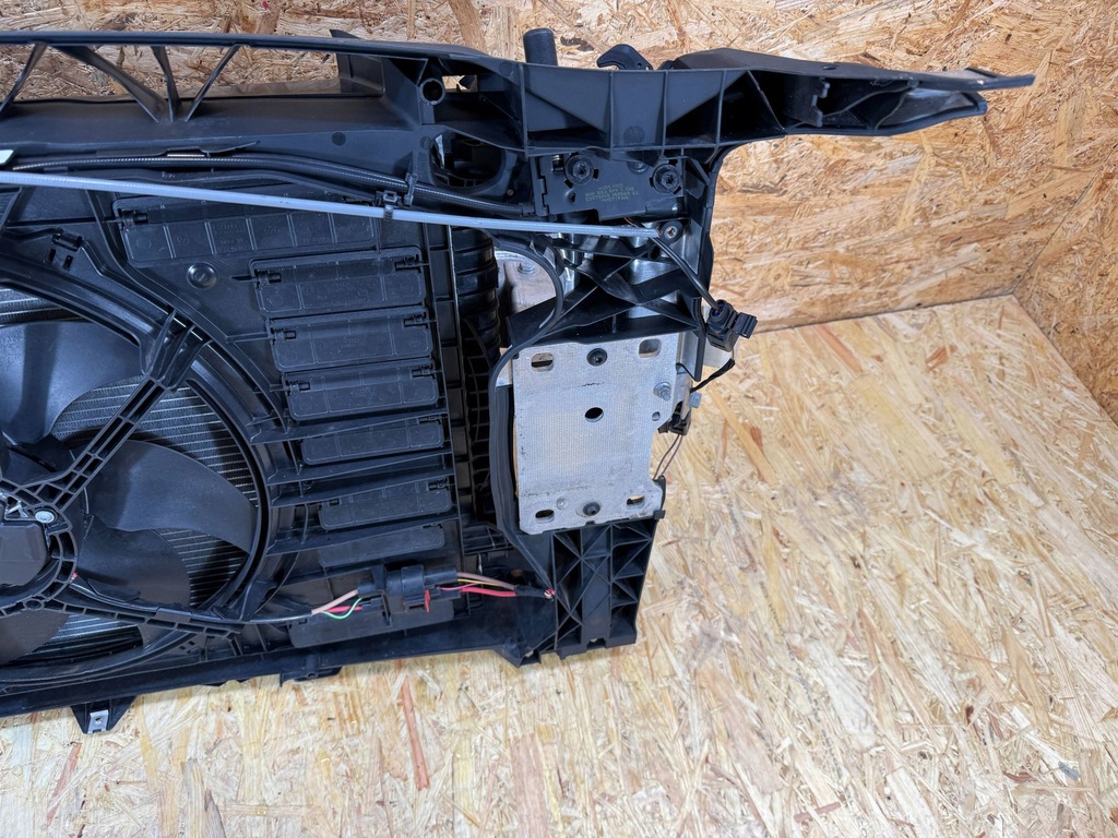 фото №14, Pas передний усилитель балка радиатор audi a4 b9 a5 8w 2.0 tdi 2015-