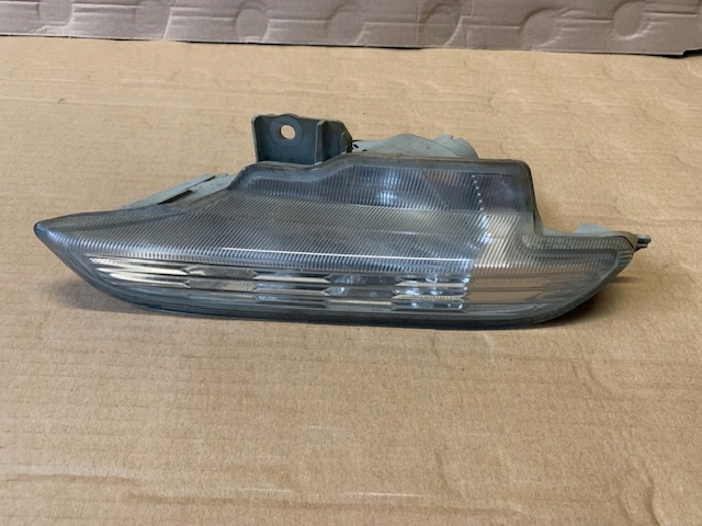 фото №1, Honda insight правый перед led drl свет движение dziennej оригинал