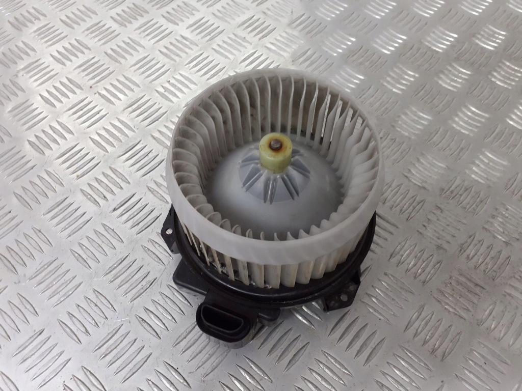 фото №1, Вентилятор обдув toyota urban cruiser 1.3