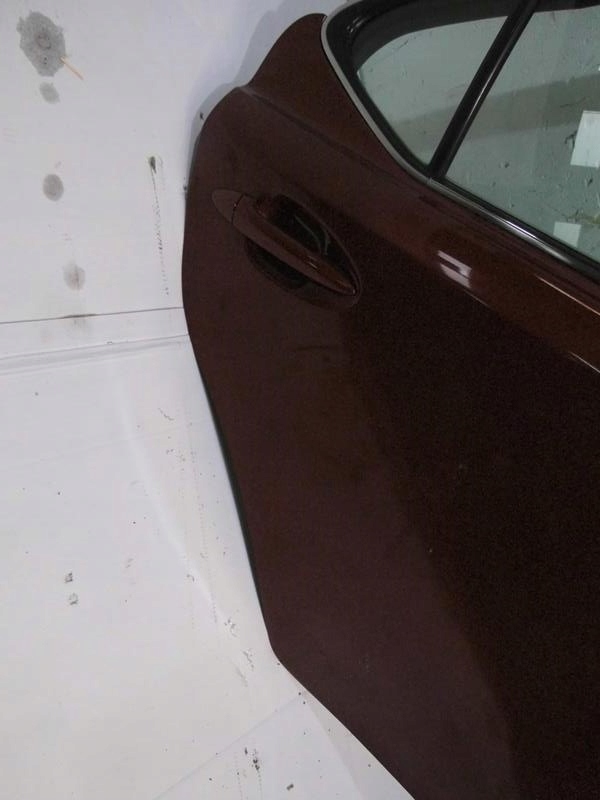 фото №2, Двері правий задня 3r1 lexus is 220