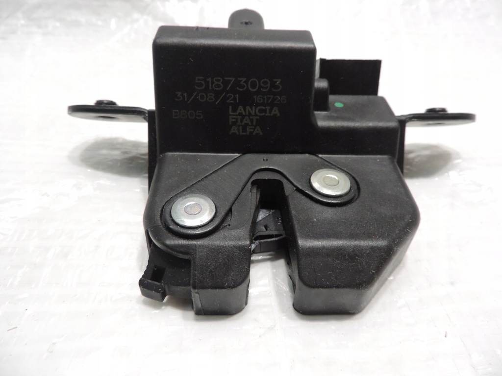 фото №1, Замок крышки багажника opel combo d 95513445 новый