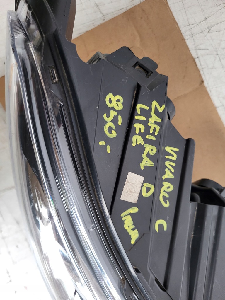 фото №13, Права лампа перед opel vivaro c iii zafira d life