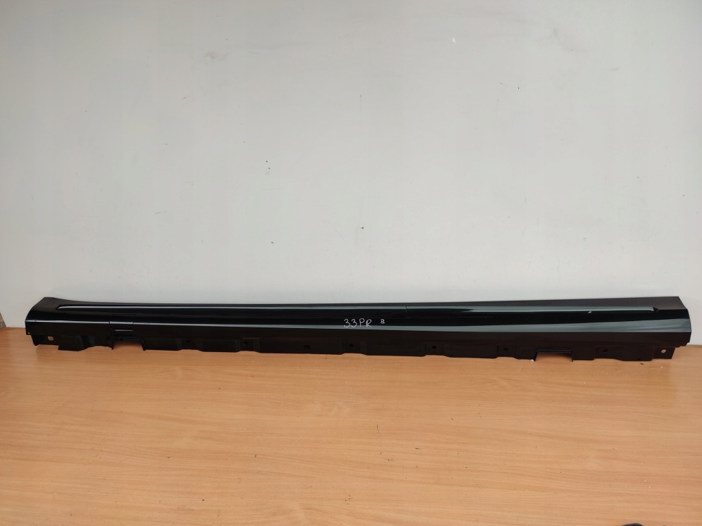 фото №1, Mercedes s-klasa 6.3 6.5 amg long ліва молдинг поріг