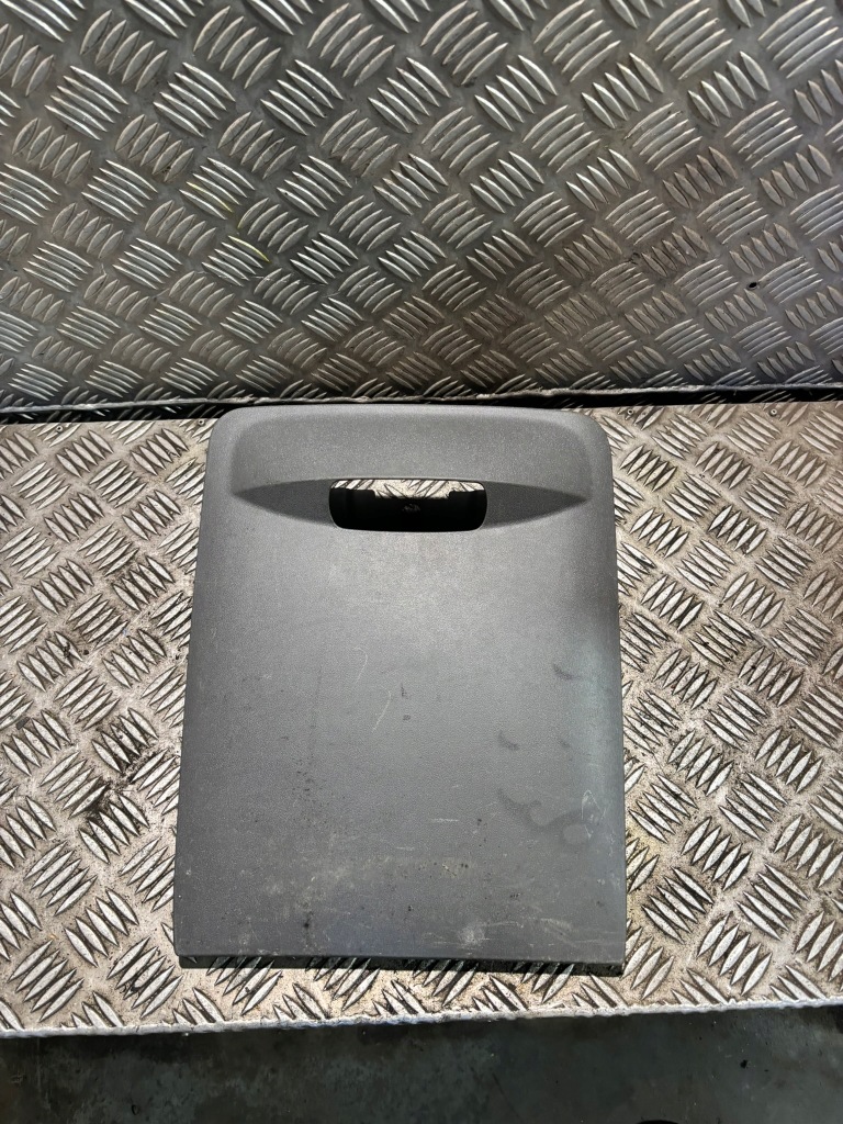 фото №1, Iveco daily 2014r бардачок середній центральний 5801258606