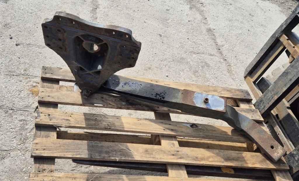 фото №3, Кронштейн кронштейн ресора задня renault premium dxi 574556g