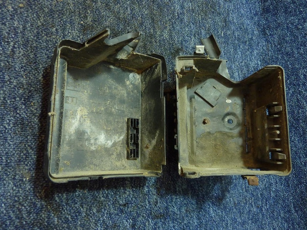 фото №5, Корпус корпус запобіжників lancia thesis 01-09r.