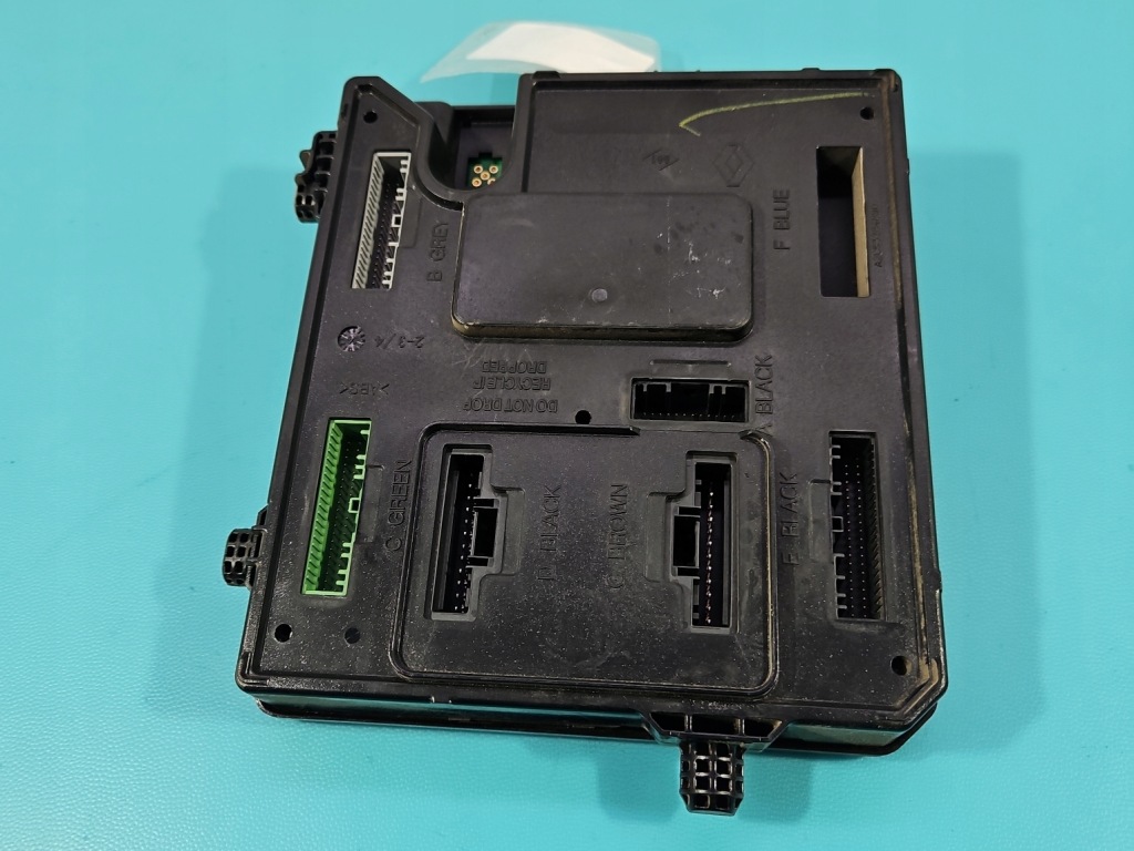 Блок керування модуль bcm renault megane iii 284b15986r Ціна