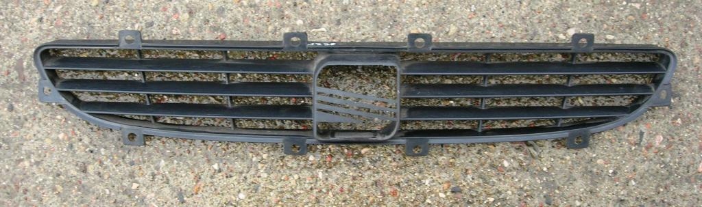 фото №1, Решітка радіатора решітка радіатора впуск повітря cordoba ibiza nowa