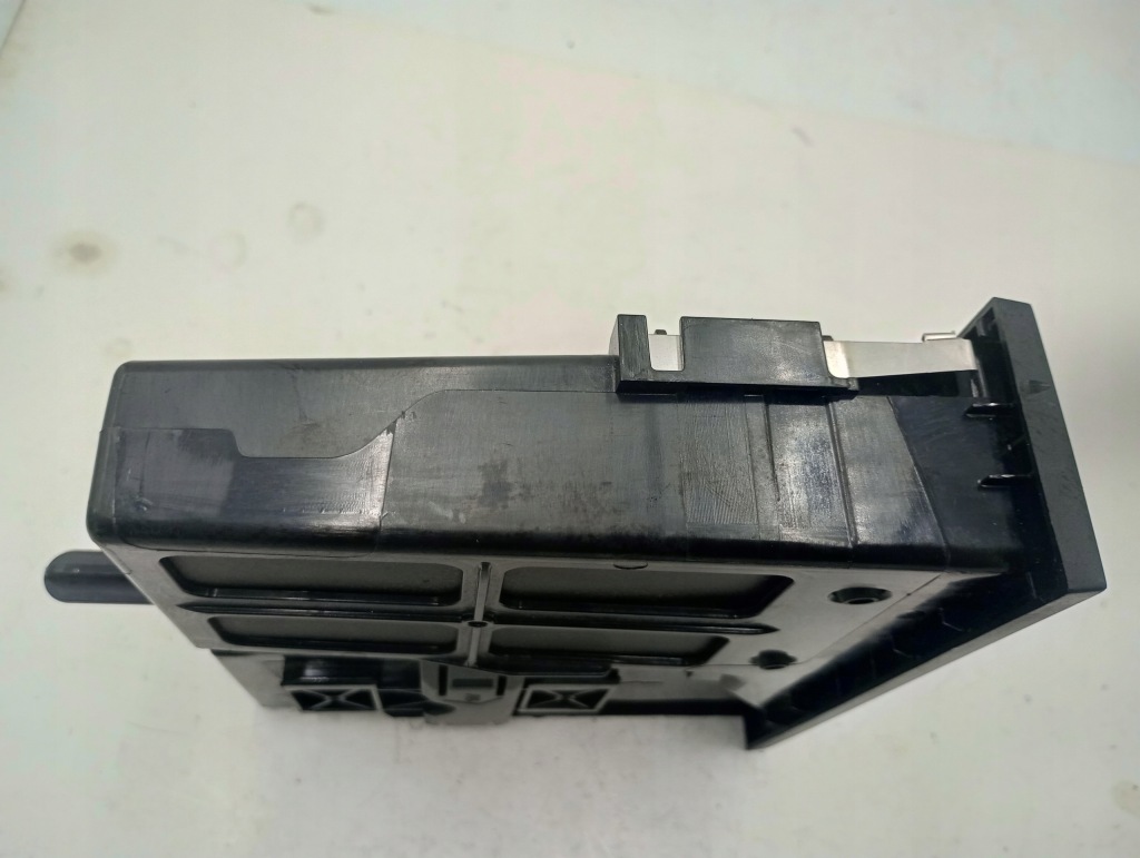 фото №8, Модуль интерфейс интерфейс media in vw passat b7 5n0035728 5n0035729