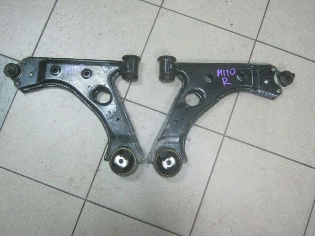 фото №1, Рычаг правый левый alfa romeo mito
