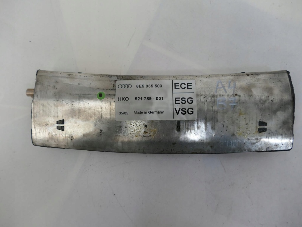 фото №13, Audi a4 b7 усилитель антенный антенны