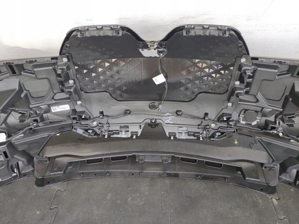 фото №8, Бампер перед bmw ix i20 m набір колір 475 usa