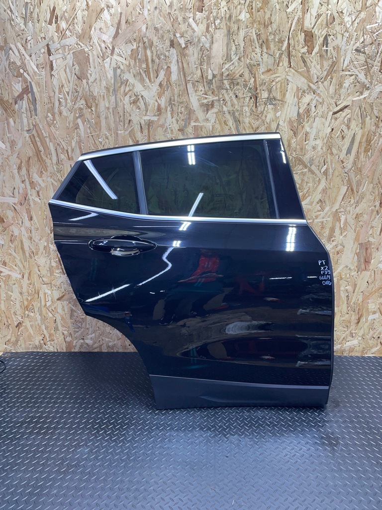 фото №1, Дверь правое задние правый задняя bmw x2 f39 668/9 schwarz ii оригинал