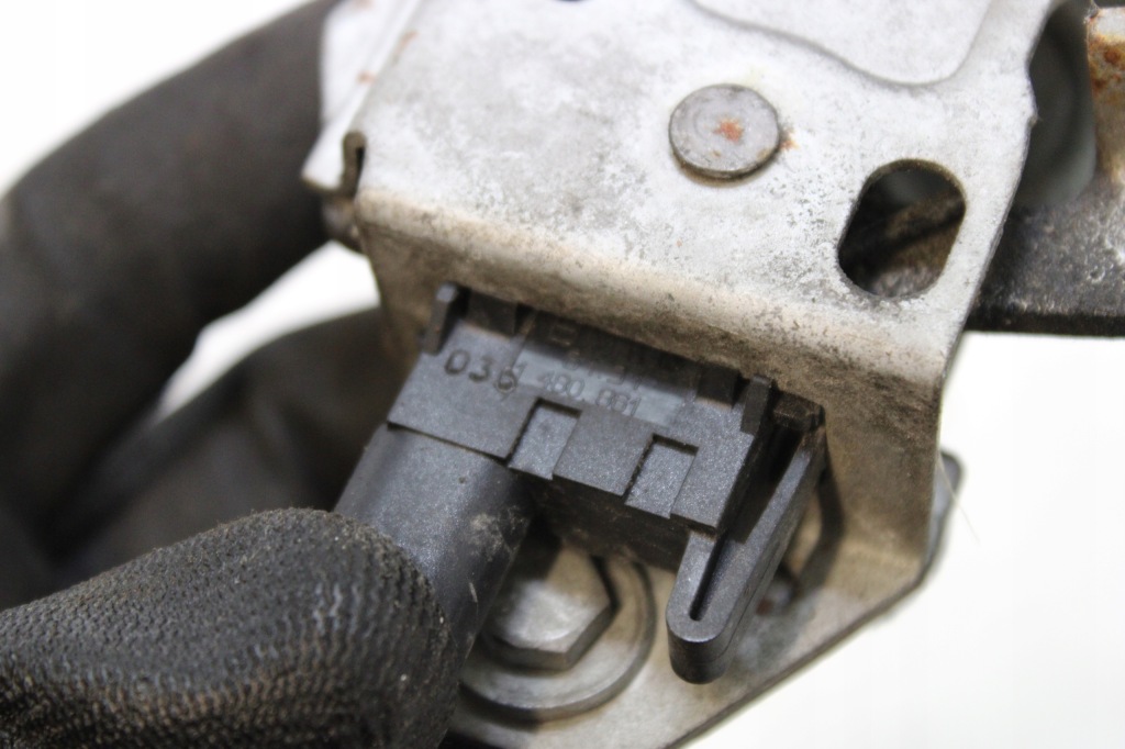 Замок датчик капота правый  1480861 mini cooper one r50 r53 европа Оригинал