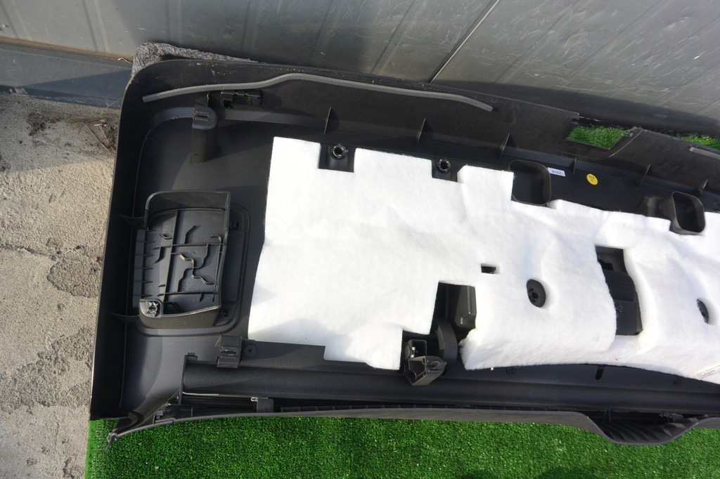 фото №8, Обивка шторка крышки багажника kpl audi q7 4l