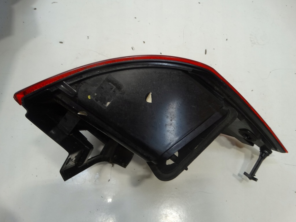 фото №8, Лампа правый задняя renault laguna iii kombi 2010r.