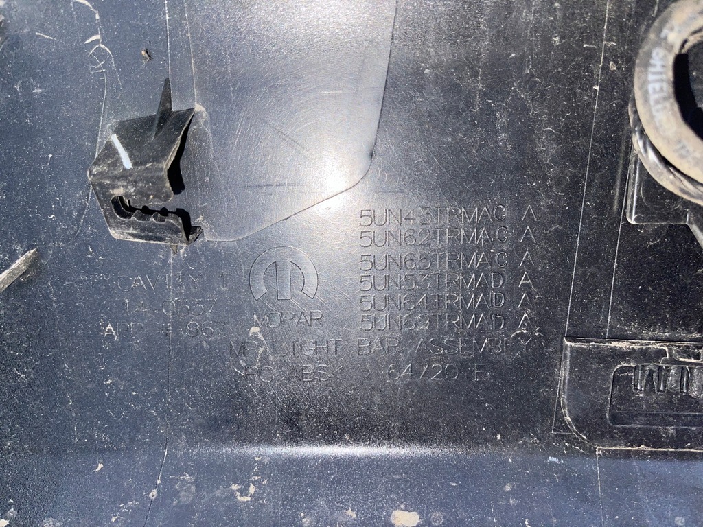 фото №11, Молдинг накладка крышки багажника задняя jeep compass 17-