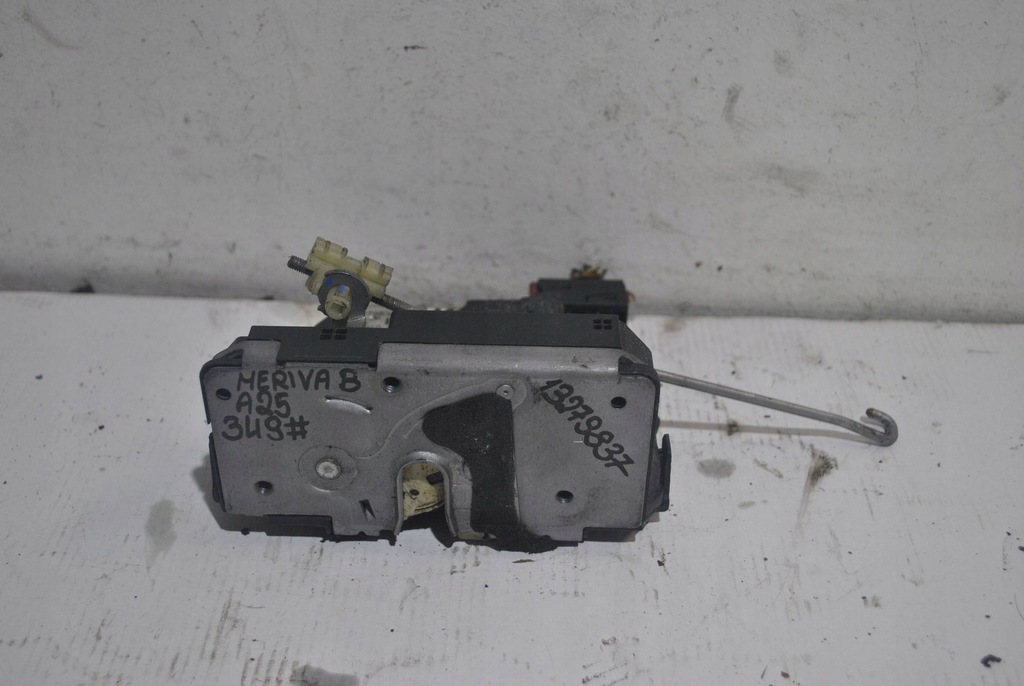 фото №1, Замок дверь правый задняя opel meriva b 13279837