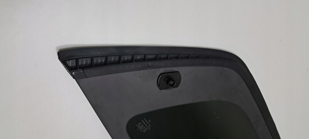 Mercedes gls 350d w166 стекло боковая левый задний  a1666700349 Киев