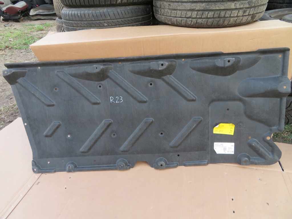 фото №1, Mercedes klasa b w246 246 захист плита a2466840100