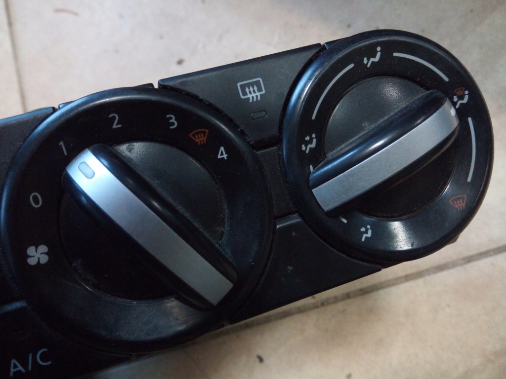 фото №2, Панель обдув кондиціонера renault koleos i oryg.