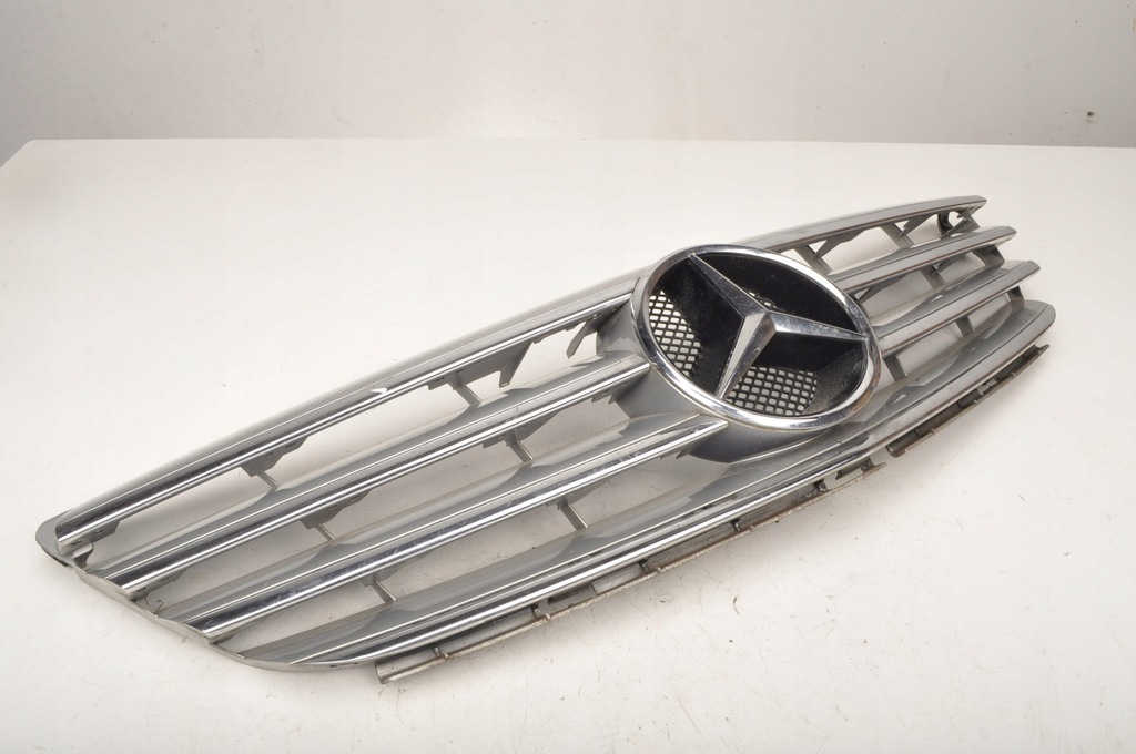 фото №1, Mercedes w245 решётка радиатора решётка радиатора a1698800783