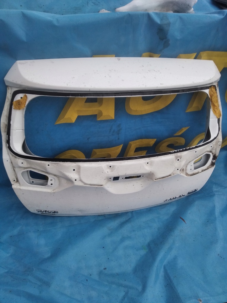 фото №1, Toyota auris ii крышка багажника багажника