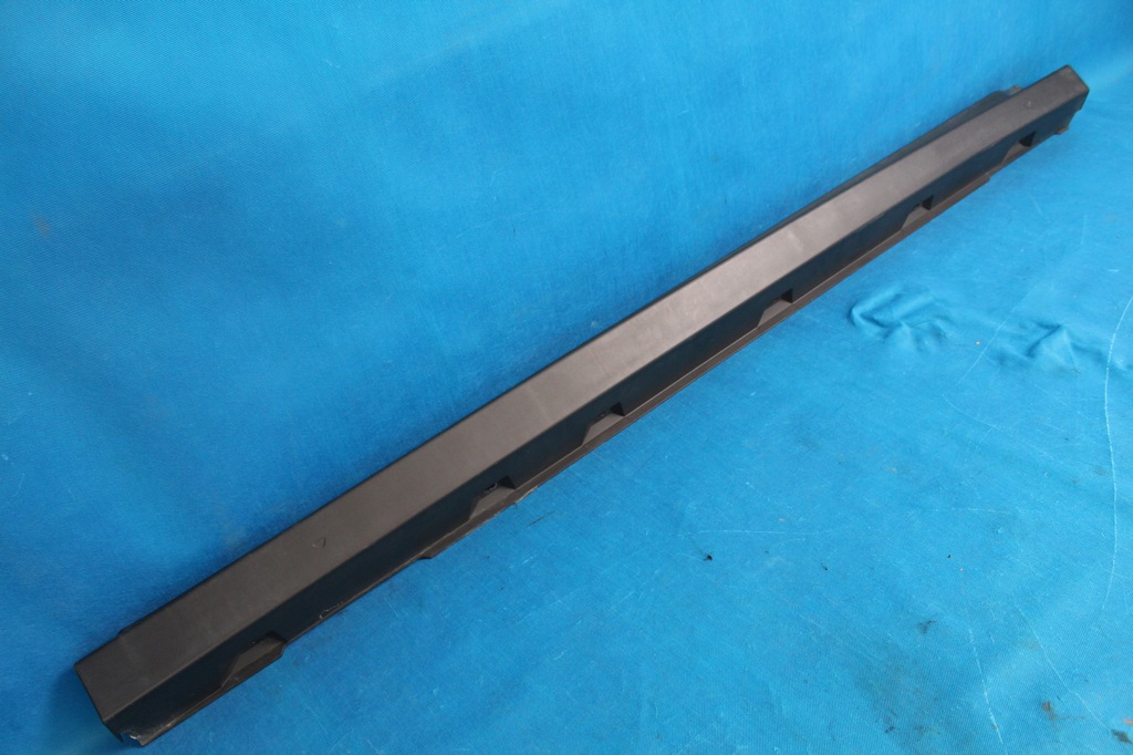 фото №2, Vw t-roc cabrio молдинг порог левая r-line 21r