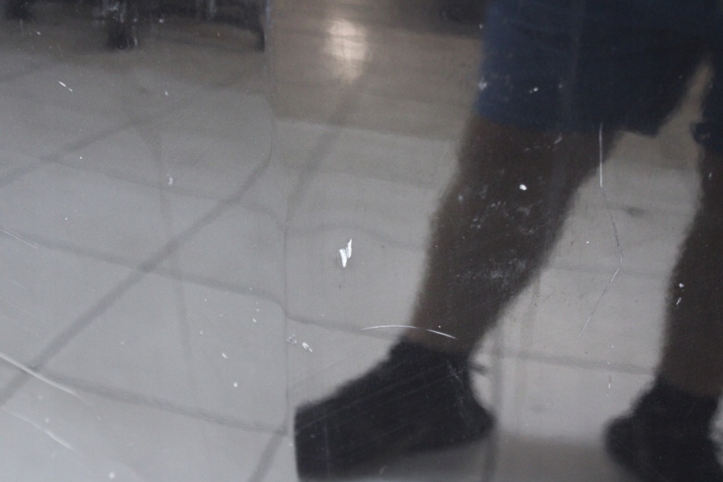 Renault megane 3 08r- капот крышка двигателя nv676 с Разборки