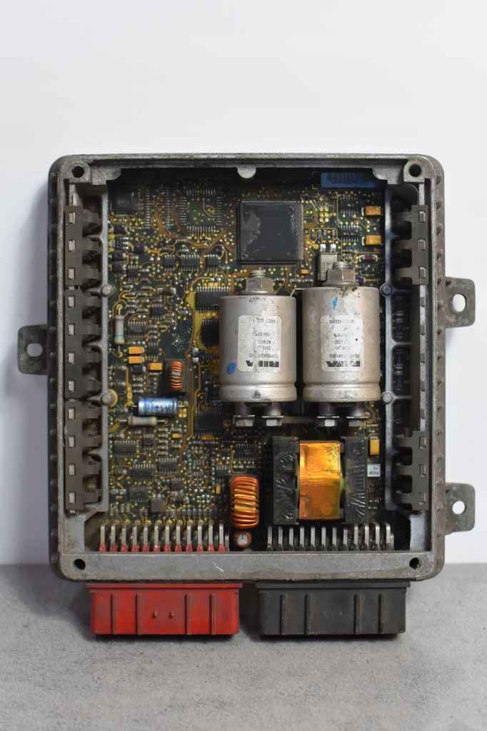 Купить Бортовой компьютер двигателя ecu land rover discovery ii l318 td5 msb101192