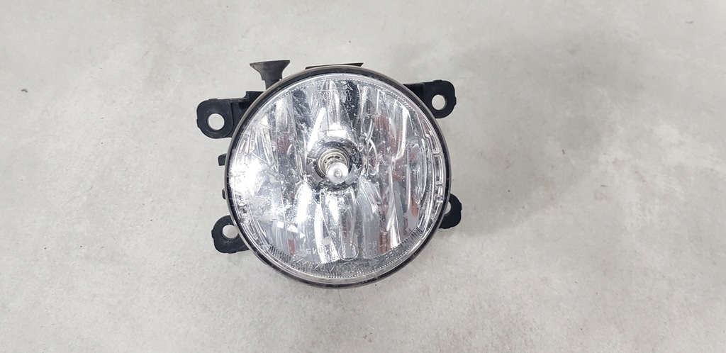 фото №1, Renault clio scenic duster sandero противотуманная фара 261500097r