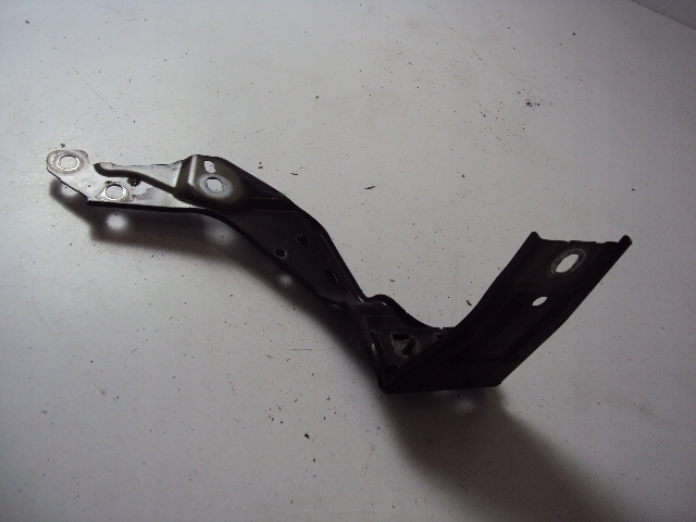 фото №4, Кронштейн крила праве renault laguna iii coupe