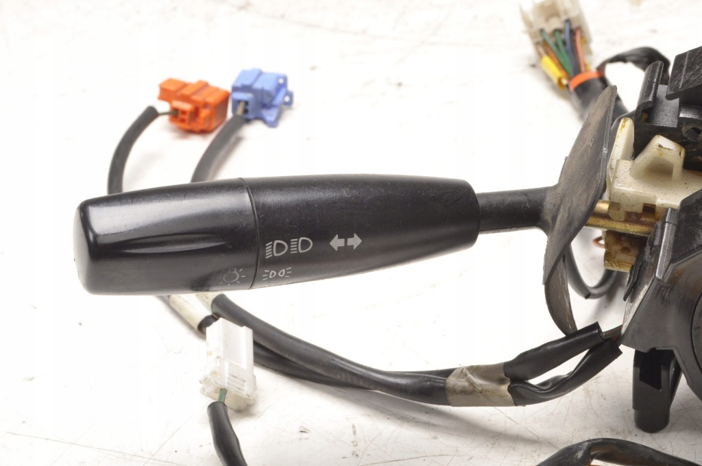 фото №3, Kia carens ii переключатель комбинированный лента