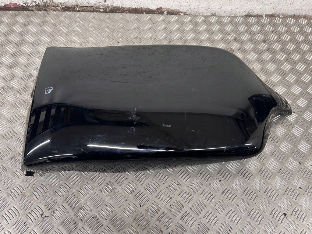 фото №1, Пластик сиденье tesla model x 106680700a