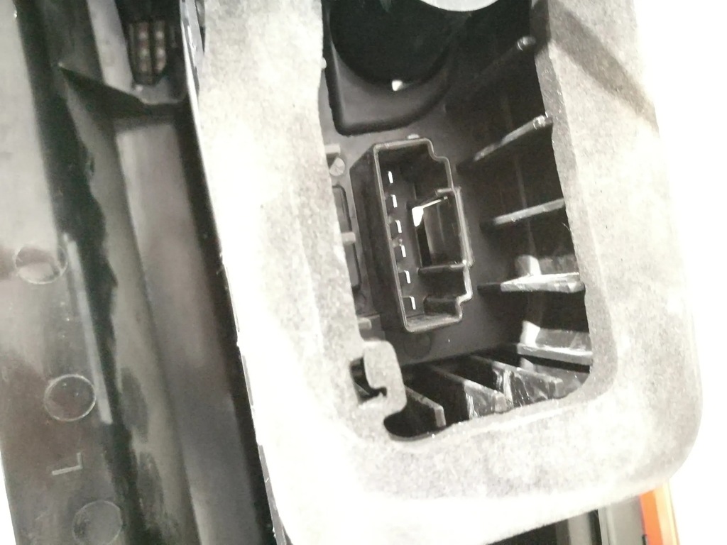 фото №13, Лампа задняя левая ford transit custom оригинал 2411271 bk2113405aj