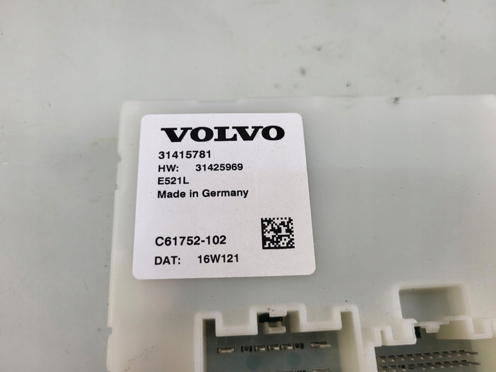 фото №3, Volvo xc60 lift модуль крышки багажника блок управления бортовой компьютер