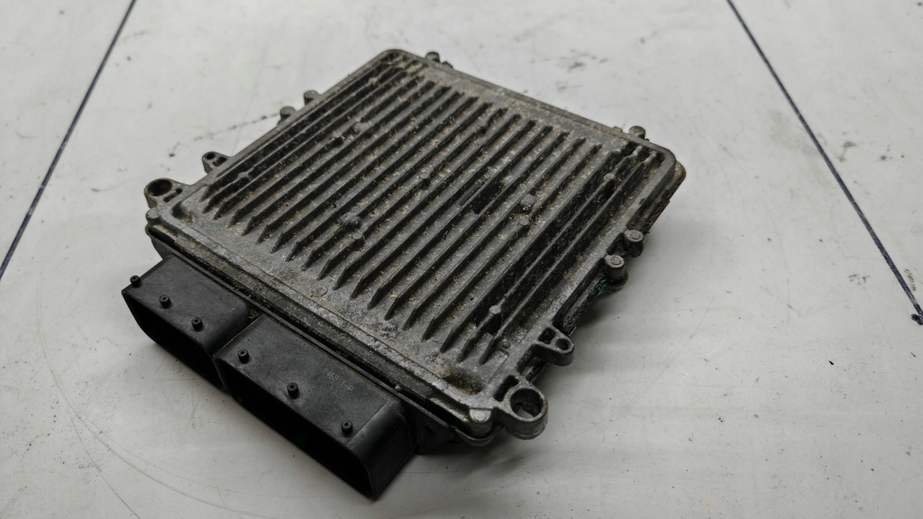 фото №7, Блок управления бортовой компьютер двигателя mercedes r w251 3.0 cdi 0281013385 a6421506791