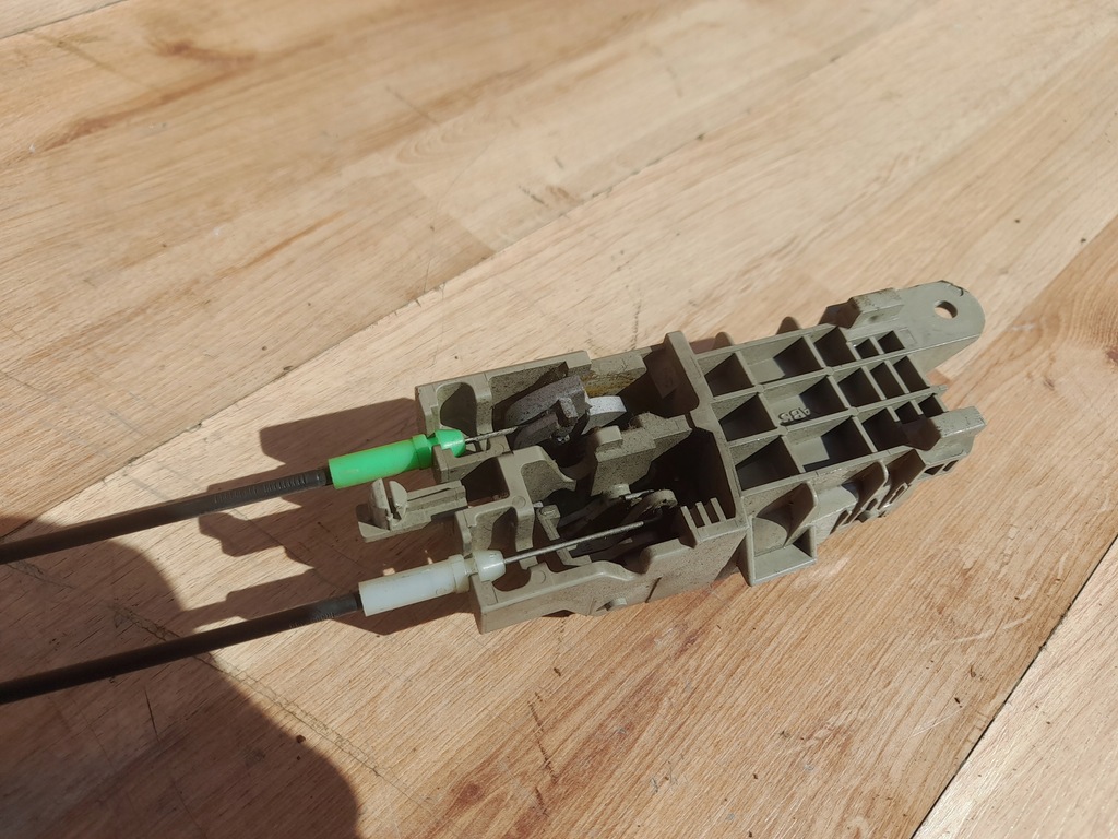 фото №9, Suzuki grand vitara ii замок двері лівий перед eu