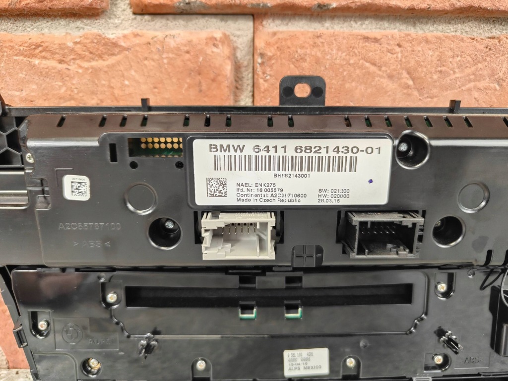 Панель кондиціонера радіо bmw x3 f25 lci рестайлінг  x4 f26 6821430 9351155 Зі Шроту
