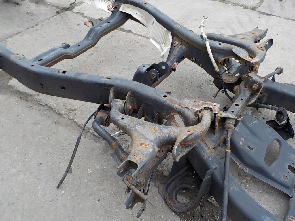 фото №6, Land rover discovery рама cała