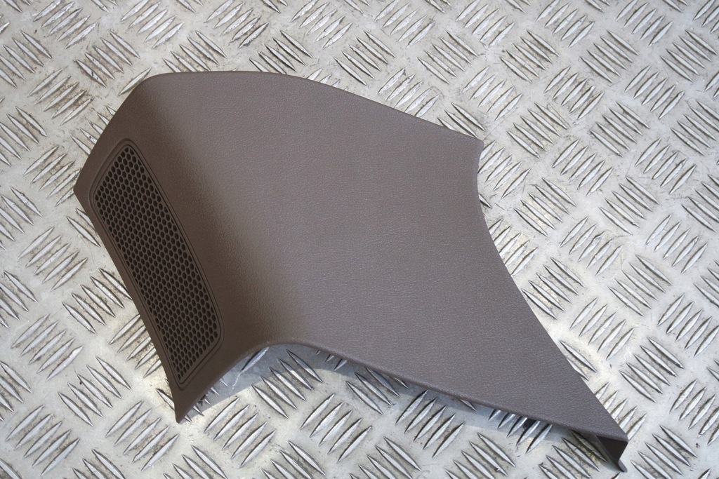 фото №1, Porsche cayenne захист стійка пластик 7p5867246